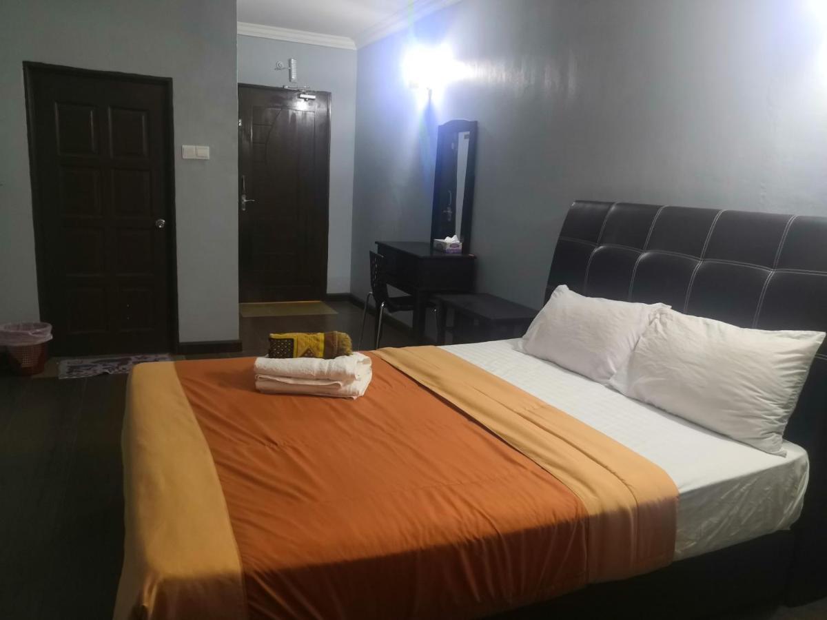 Oyo 90473 Opah Inn Hotel Kampong Ayer Terjun Ngoại thất bức ảnh