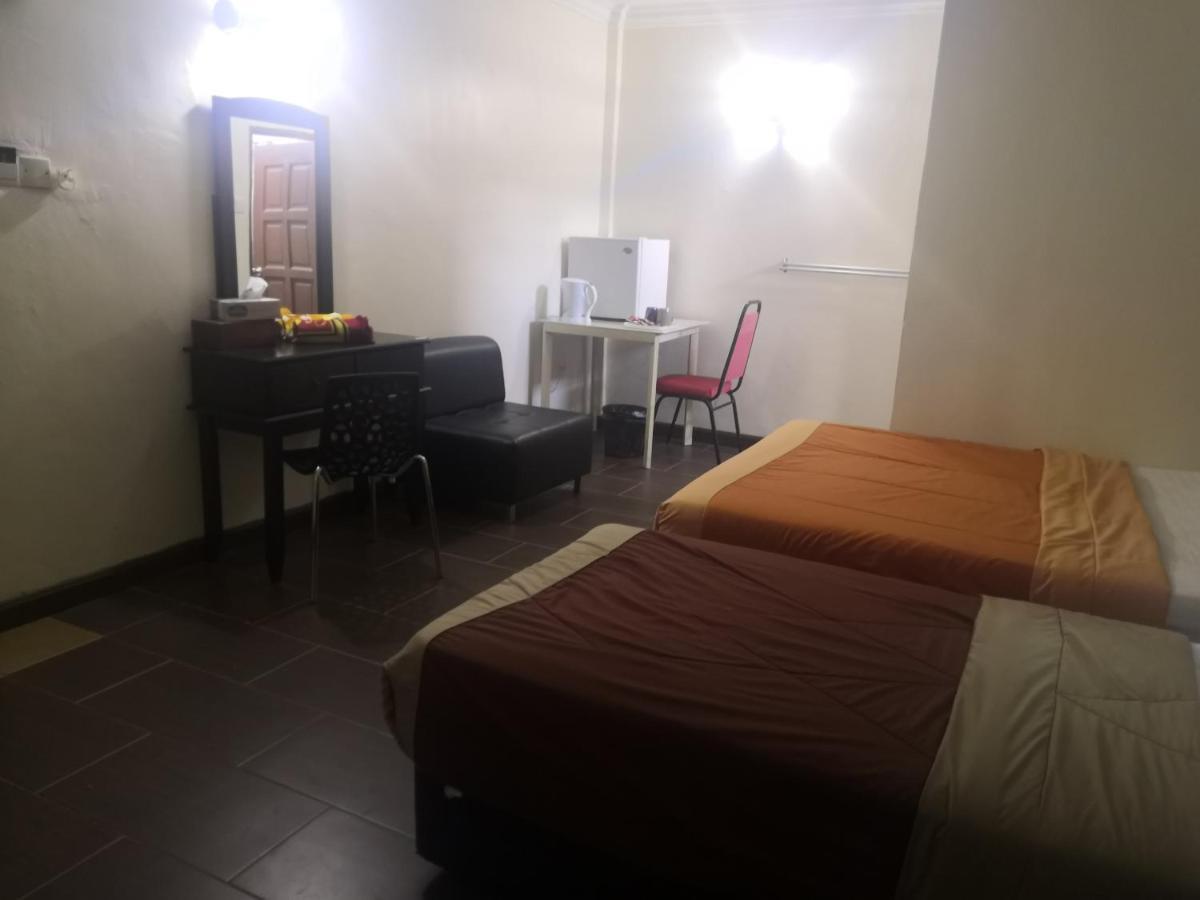Oyo 90473 Opah Inn Hotel Kampong Ayer Terjun Ngoại thất bức ảnh