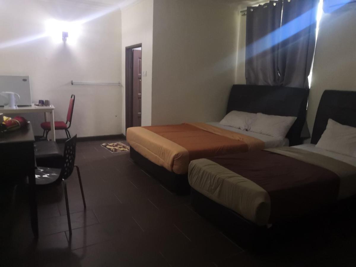 Oyo 90473 Opah Inn Hotel Kampong Ayer Terjun Ngoại thất bức ảnh